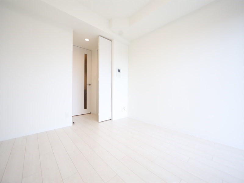 居室・リビング　洋室6.7帖　クローゼット付（収納充実してます）