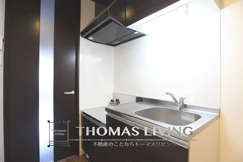 キッチン　階数によって色が異なる可能性があります。