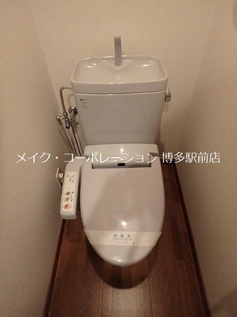トイレ　※室内写真は同物件別部屋引用・現状優先です。