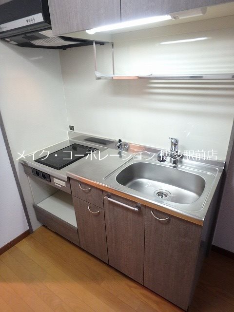 キッチン　※室内写真は同物件別部屋引用・現状優先です。