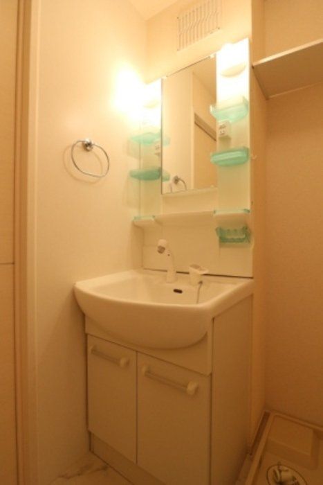 洗面設備　※別号室参考写真です