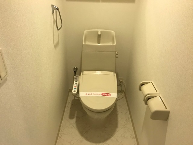 トイレ　建築中（イメージ）