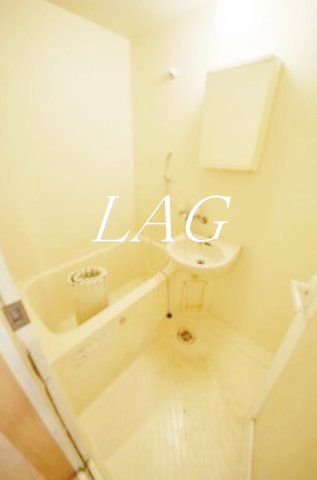 バス・シャワールーム　お風呂です。