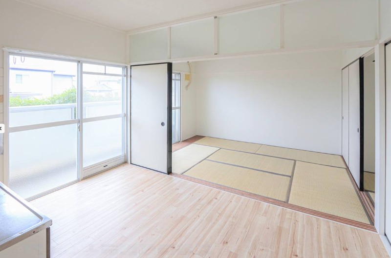 キッチン　同物件別部屋イメージ