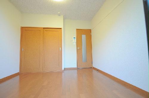 居室・リビング　同一タイプ物件を引用しております（内見推奨）