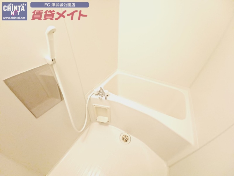 コーポバロン中野の風呂写真