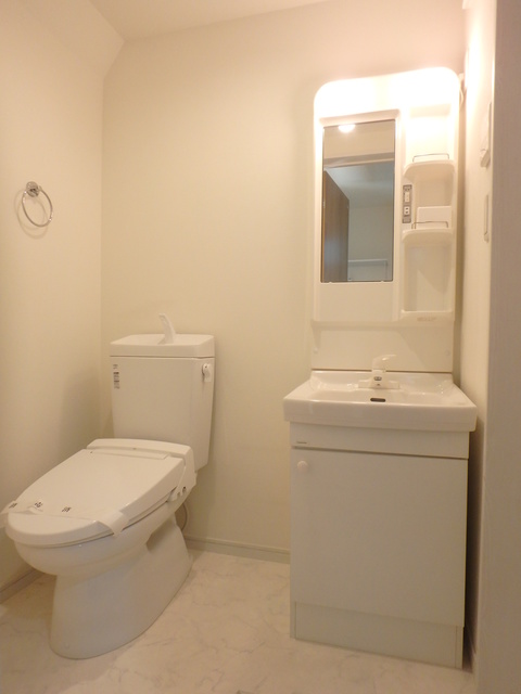 トイレ　同施工の参考写真