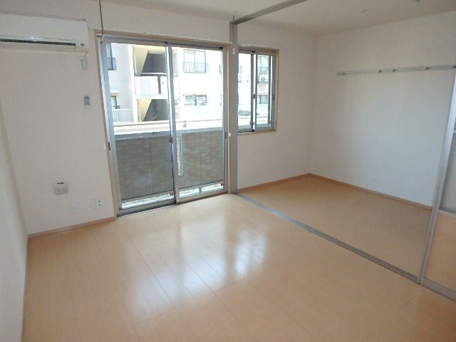 その他部屋・スペース　※別号室参考写真です