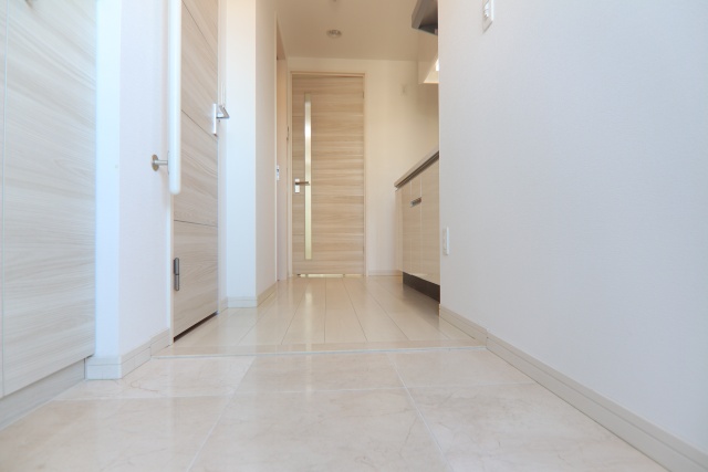 玄関　※別室の参考写真の為、現況優先です。