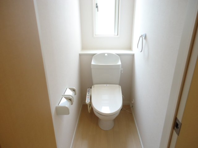 トイレ　シャワー付トイレ