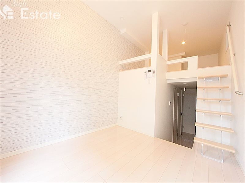 居室・リビング　内装