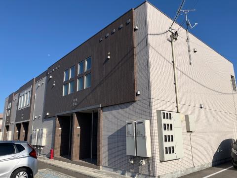 建物外観　外観写真（昼）