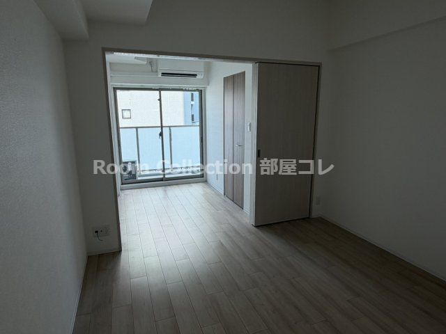 居室・リビング　※同物件他部屋写真 反転、色違いの場合有 現況優先