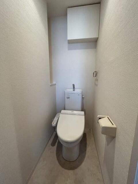 トイレ　ゆったりとした空間のトイレです