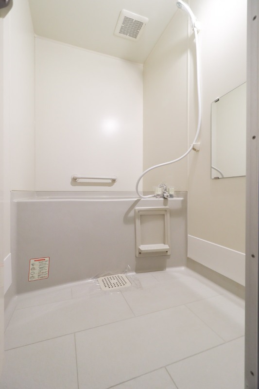 バス・シャワールーム　図面と現状に相違がある場合には現状を優先