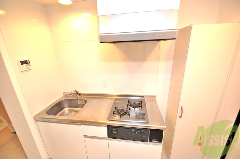 キッチン　コンパクトなのに嬉しい２口ガスキッチンです。