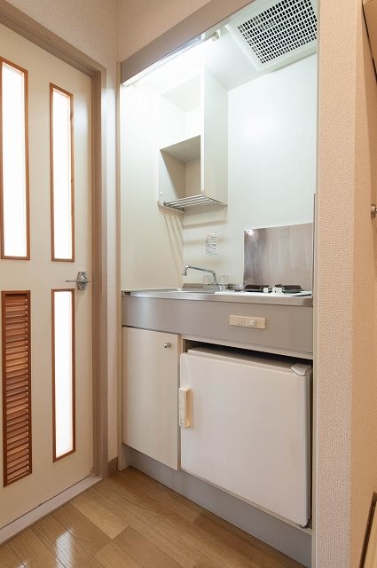 キッチン　※写真は今回募集の部屋とは異なります