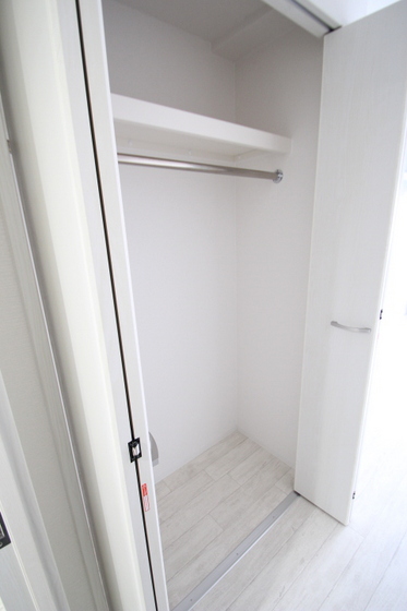 収納　※別部屋の写真です