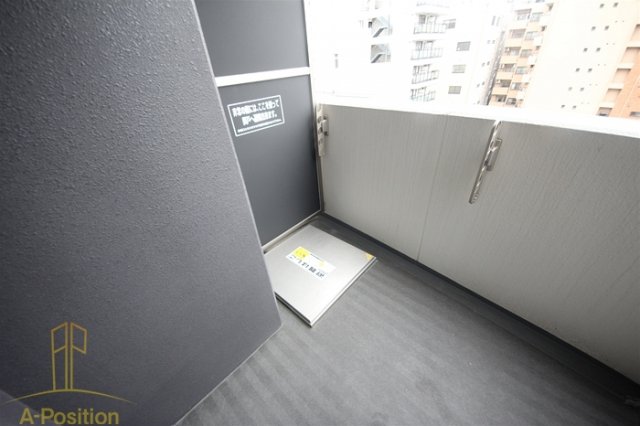 バルコニー　セレニテ本町グランデ