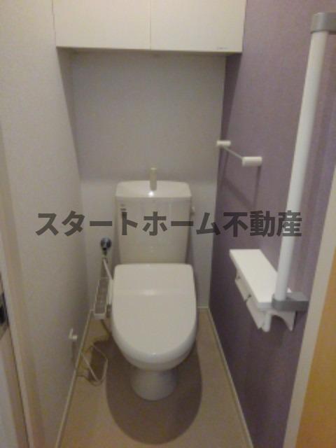 トイレ　トイレもきれいです