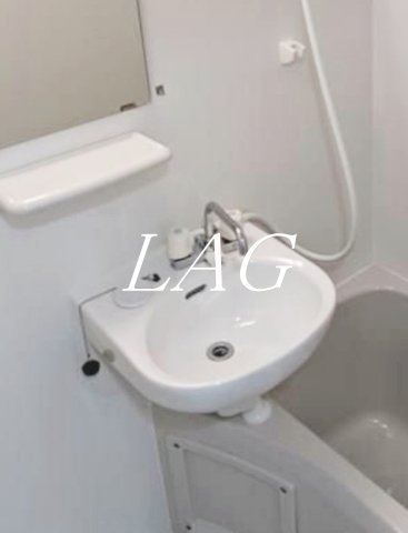洗面設備　洗面台です。（同仕様です。）