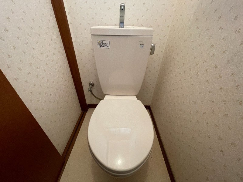 トイレ　別号室