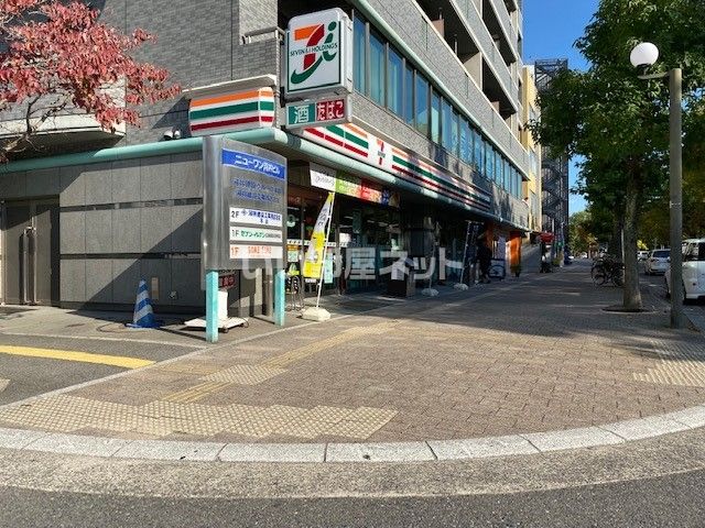 コンビニ　セブンイレブン 広島西区役所前店（コンビニ）まで661m
