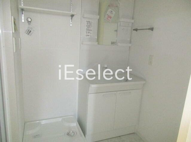 洗面設備　朝の忙しい時間に便利な洗髪化粧台！