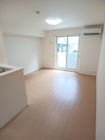 居室・リビング　内装です