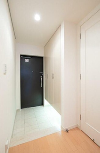 玄関　同タイプのお写真です