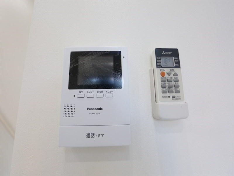 セキュリティ　ＴＶモニター付インターホン　同仕様写真