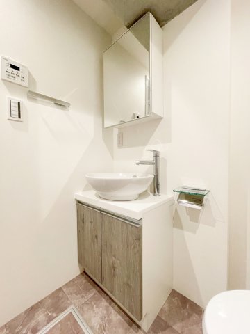 洗面設備　忙しい朝には欠かせない洗面所です