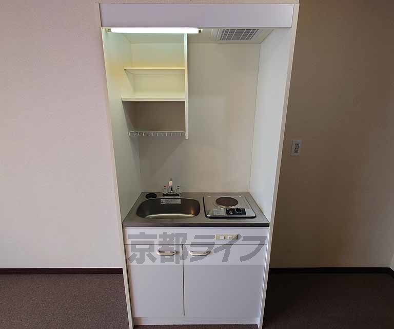 キッチン　清潔感のあるキッチンです。