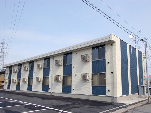 建物外観　外観／２０１０年３月築