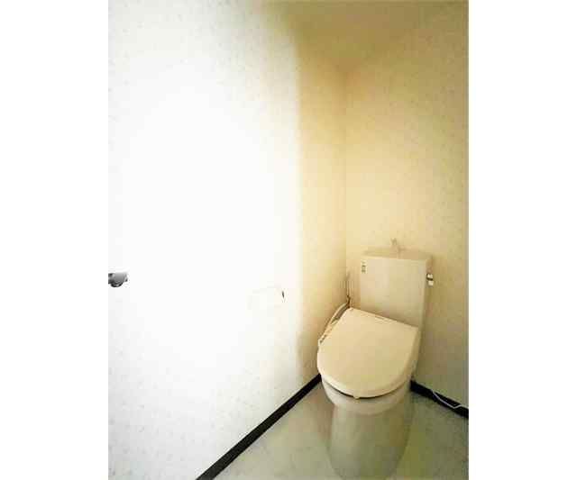 トイレ　別部屋参考写真です