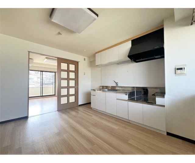 居室・リビング　別部屋参考写真です