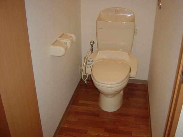 トイレ　シャワー付トイレ