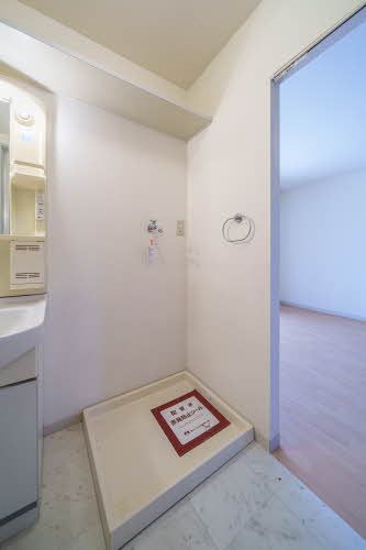 その他設備　洗濯機置場