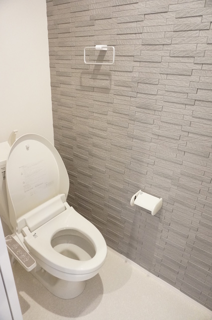 トイレ　※室内写真は別号室の写真です。