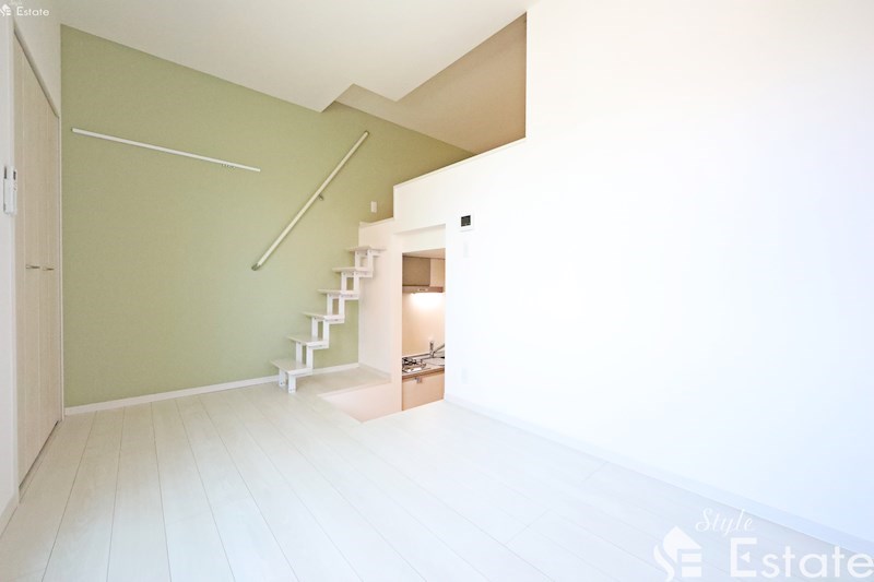 その他部屋・スペース　洋室5.7帖　別角度