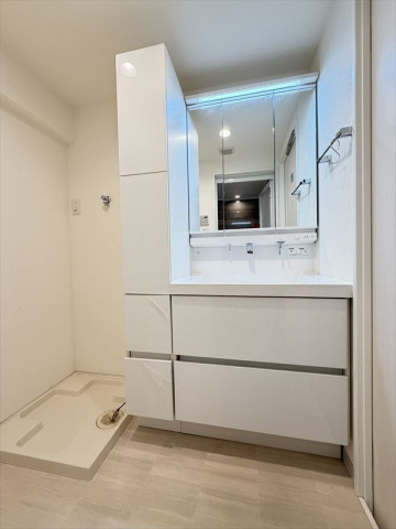 洗面設備　洗面化粧台・室内洗濯機置場