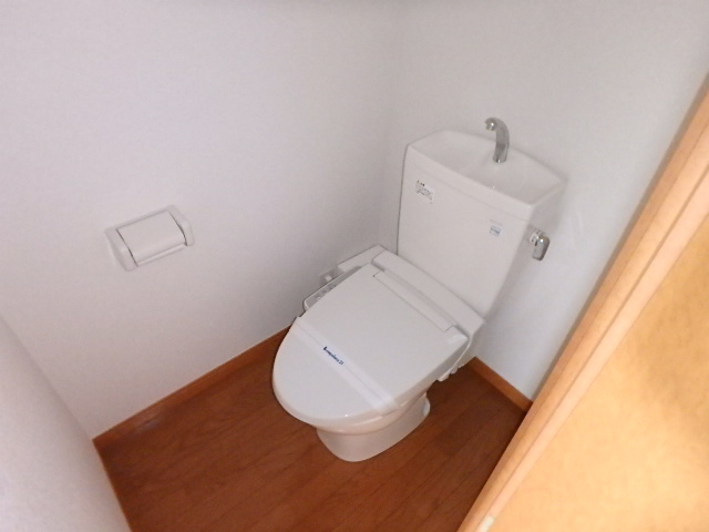 トイレ　参考写真