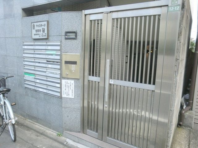 セキュリティ　★エントランスはオートロックです★