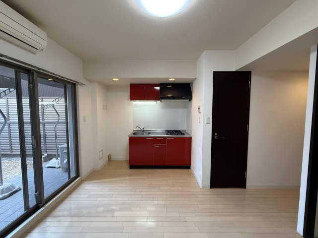 居室・リビング　エスティメゾン東別院