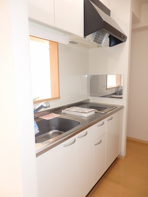 キッチン　グランツ大町（２０１１年築）