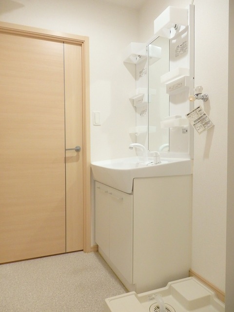 洗面設備　グランツ大町（２０１１年築）