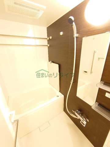 バス・シャワールーム　別部屋参考画像