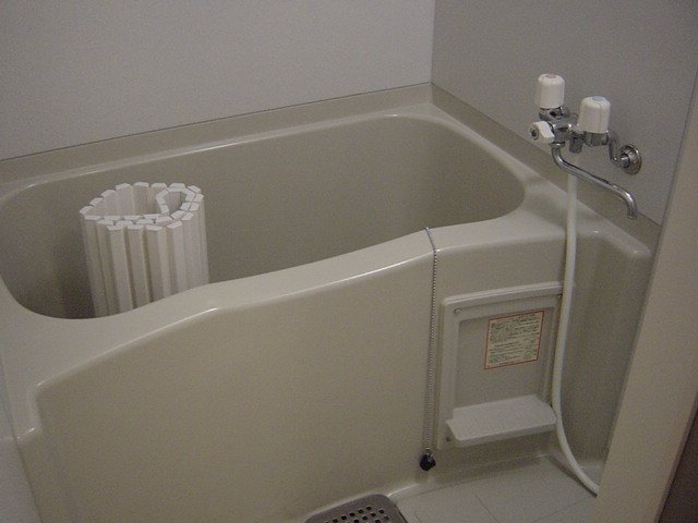 バス・シャワールーム　バス（イメージ）