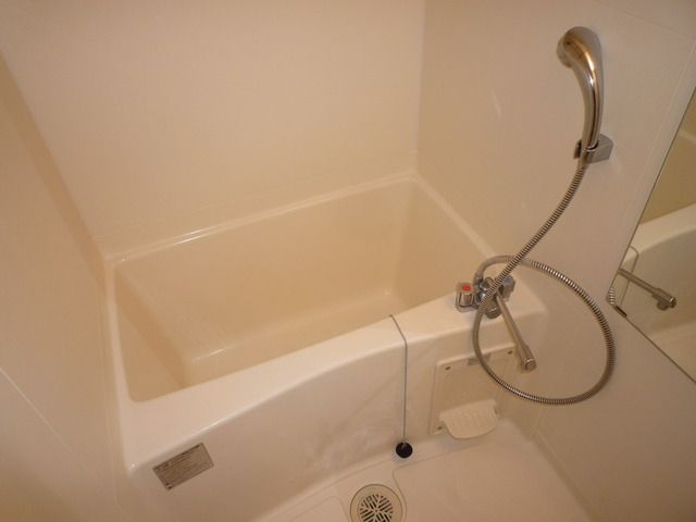 バス・シャワールーム　バスルーム