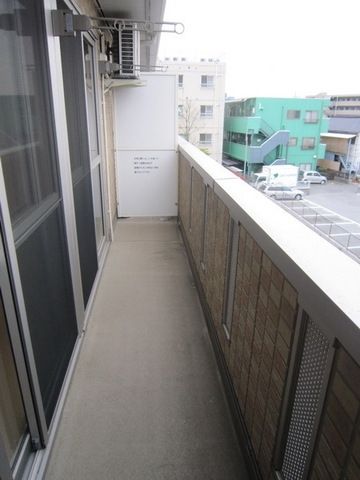 バルコニー　ワイドのありバルコニー